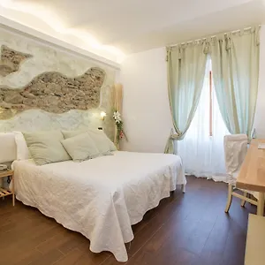 hotel-marina-monterosso-al-mare.hotelitalianriviera.com/